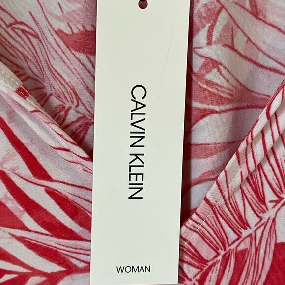 ❤️Calvin Klein Plus Size Sleeveless Blouse 1X - Picture 3 of 6